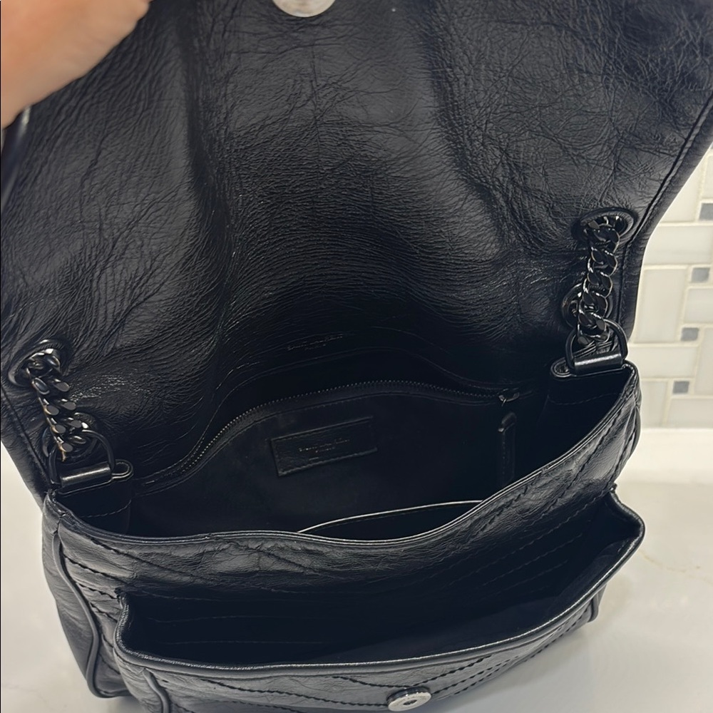 Saint Laurent Black Leather Quilted Chain Shoulder Bag - Picture 3 of 5